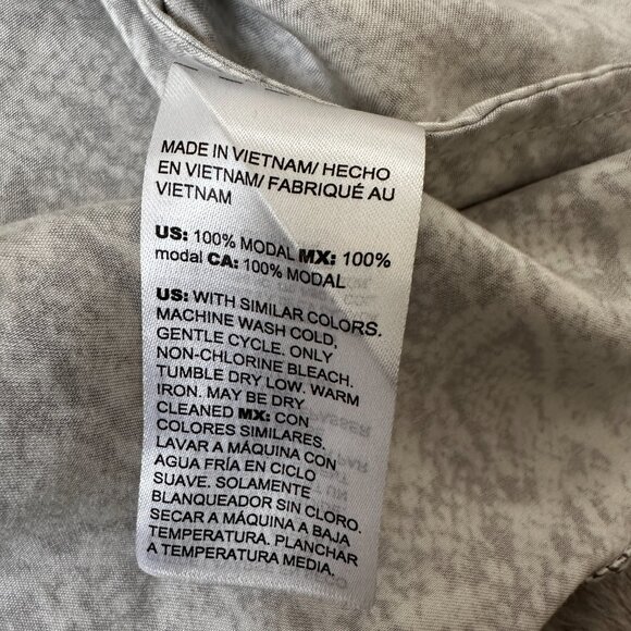 Chico's Snake Print Blouse Top Shirt Gray Women's 3 US XL 16/18 - Picture 7 of 7